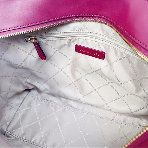 Michael Kors Jet Set Medium Front Pocket Chain Top Zip Tote Mulberry Leather - Picture 6 of 6